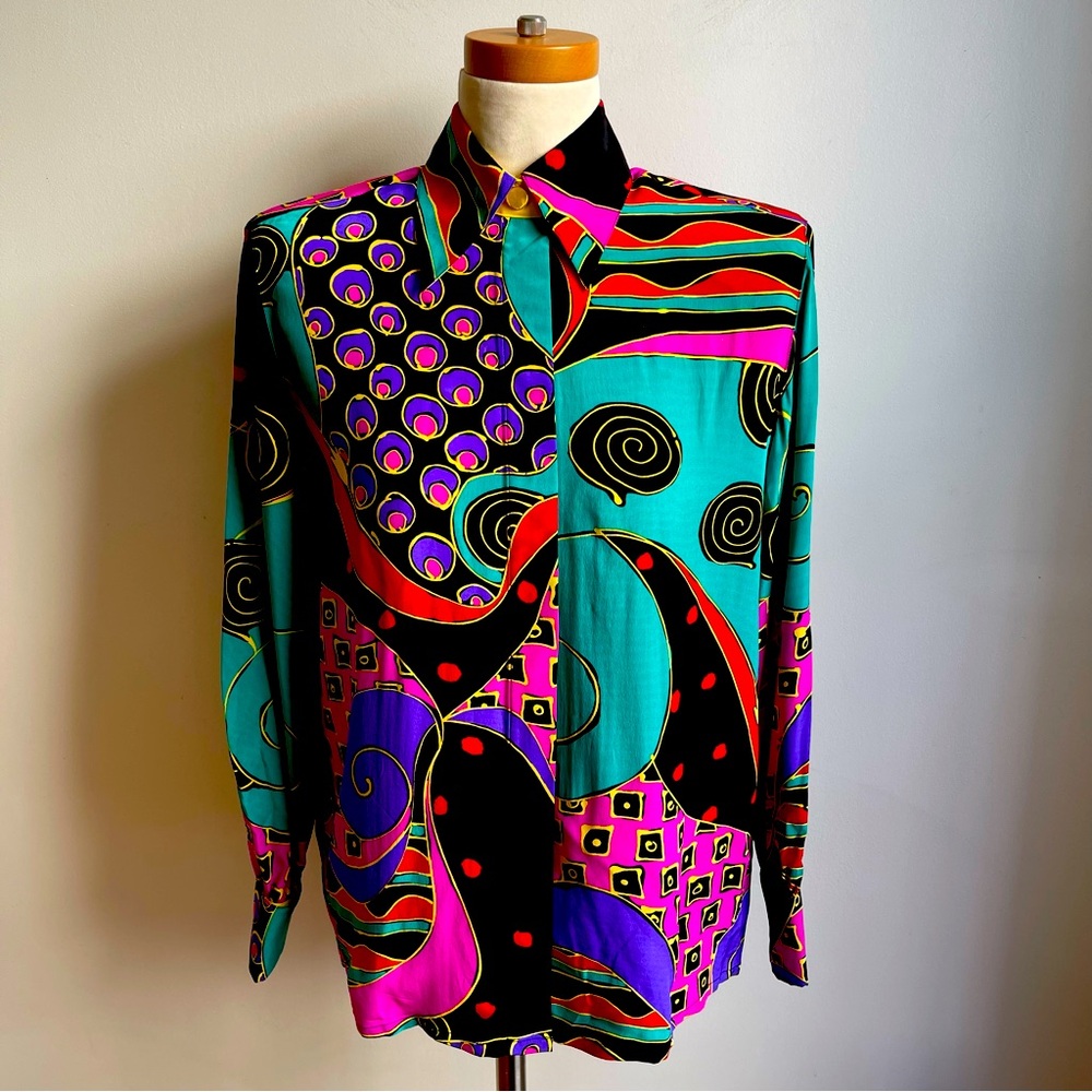 Vintage 90s Starington by Charlotte Silk Blouse Graphic Cuffs Size 4